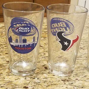Two BudLight Houston and Houston Texans NFL 16 oz Pint Beer Glasses